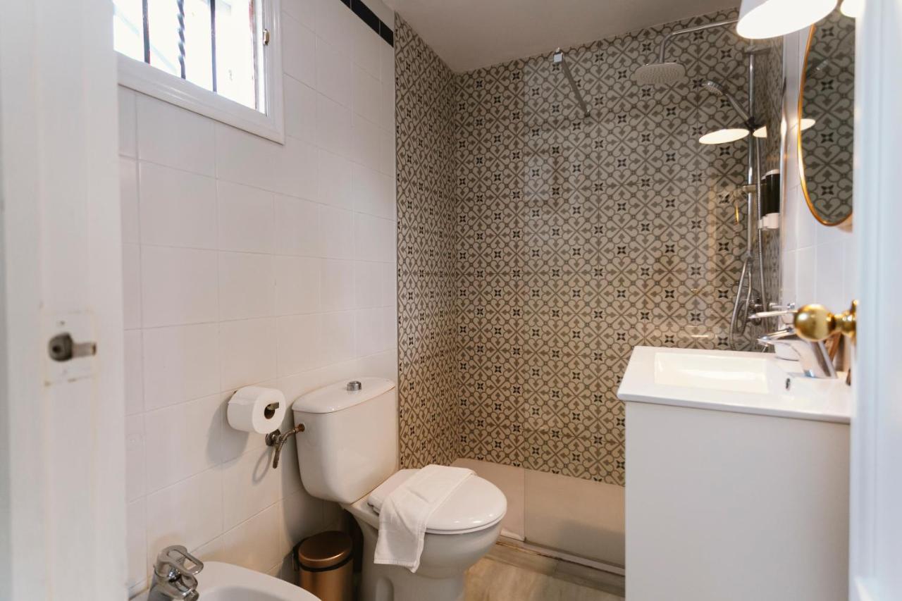 شقة Complete Studio With Terrace - 1Bth- La Giralda إشبيلية المظهر الخارجي الصورة