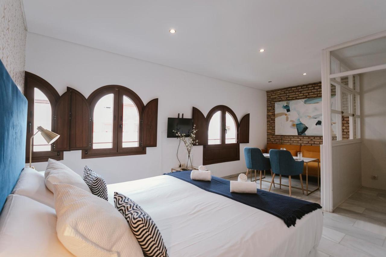شقة Complete Studio With Terrace - 1Bth- La Giralda إشبيلية المظهر الخارجي الصورة